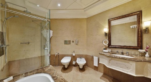 Hilton Beirut Habtoor Grand image 19