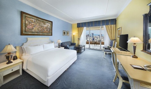 Hilton Beirut Habtoor Grand image 6